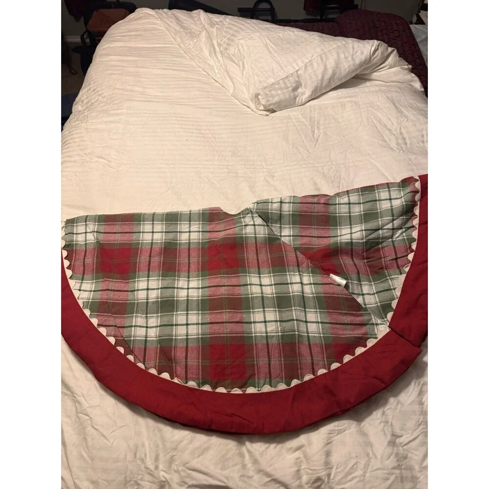Red and White Plaid Christmas Tree Skirt 39 inch Checkered